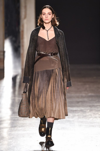 Fotoservizio/FW 19-20/WOMEN/SFILATA/CIVIDINI/DP2/2