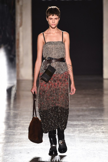 Fotoservizio/FW 19-20/WOMEN/SFILATA/CIVIDINI/DP2/3