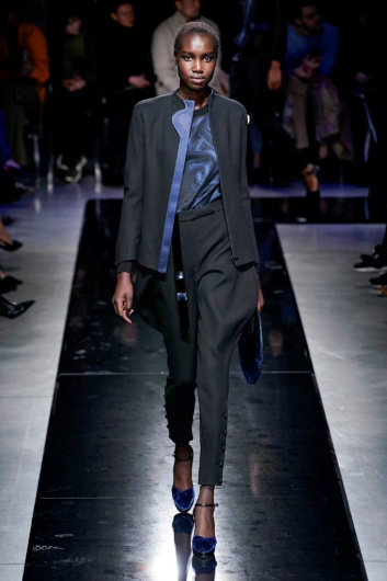 Fotoservizio/FW 19-20/WOMEN/SFILATA/GIORGIO ARMANI/DP2/2