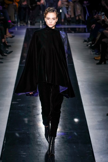 Fotoservizio/FW 19-20/WOMEN/SFILATA/GIORGIO ARMANI/DP2/11