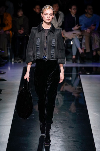 Fotoservizio/FW 19-20/WOMEN/SFILATA/GIORGIO ARMANI/DP2/7