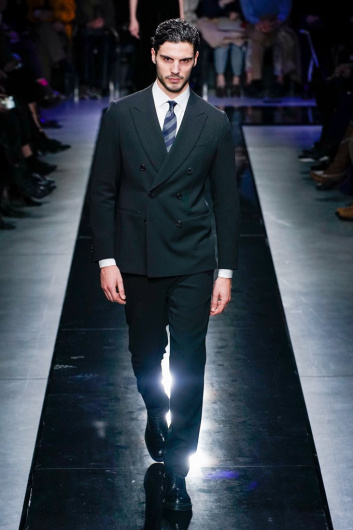 Fotoservizio/FW 19-20/WOMEN/SFILATA/GIORGIO ARMANI/DP2/18