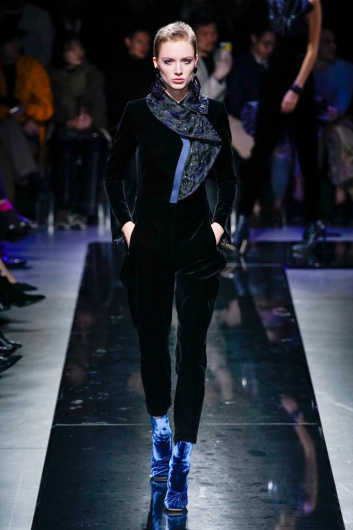 Fotoservizio/FW 19-20/WOMEN/SFILATA/GIORGIO ARMANI/DP2/8