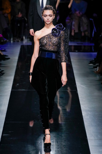 Fotoservizio/FW 19-20/WOMEN/SFILATA/GIORGIO ARMANI/DP2/12
