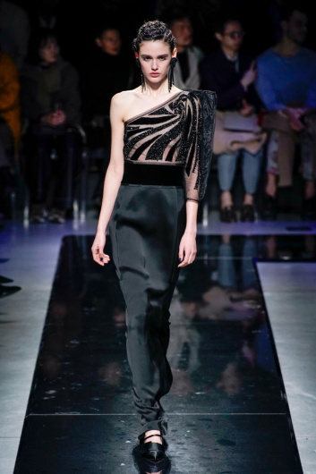Fotoservizio/FW 19-20/WOMEN/SFILATA/GIORGIO ARMANI/DP2/21
