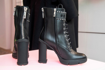 Fotoservizio/FW 19-20/WOMEN/PRESENTAZIONE/BALDININI/DP2/21