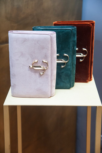 Fotoservizio/FW 19-20/WOMEN/PRESENTAZIONE/JIMMY CHOO/DP2/4