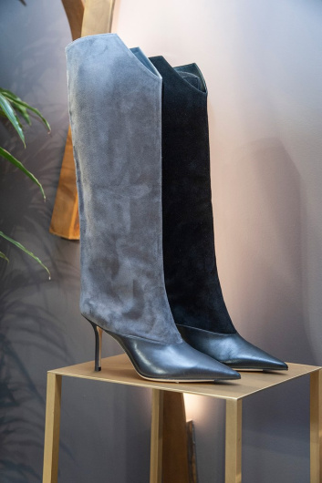 Fotoservizio/FW 19-20/WOMEN/PRESENTAZIONE/JIMMY CHOO/DP2/25