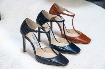 Fotoservizio/FW 19-20/WOMEN/PRESENTAZIONE/JIMMY CHOO/DP2/34