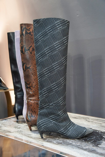 Fotoservizio/FW 19-20/WOMEN/PRESENTAZIONE/JIMMY CHOO/DP2/26