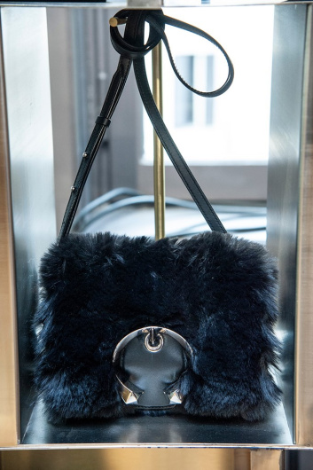 Fotoservizio/FW 19-20/WOMEN/PRESENTAZIONE/JIMMY CHOO/DP2/55