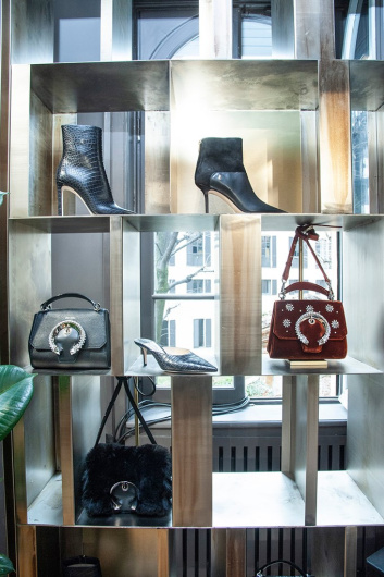 Fotoservizio/FW 19-20/WOMEN/PRESENTAZIONE/JIMMY CHOO/DP2/49
