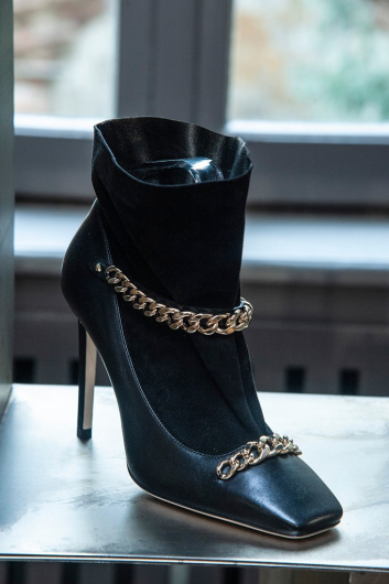 Fotoservizio/FW 19-20/WOMEN/PRESENTAZIONE/JIMMY CHOO/DP2/68
