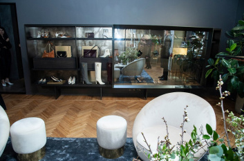 Fotoservizio/FW 19-20/WOMEN/PRESENTAZIONE/JIMMY CHOO/DP2/80