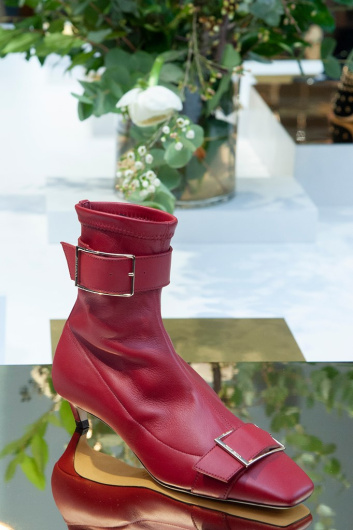 Fotoservizio/FW 19-20/WOMEN/PRESENTAZIONE/JIMMY CHOO/DP2/97