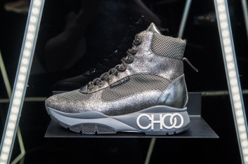 Fotoservizio/FW 19-20/WOMEN/PRESENTAZIONE/JIMMY CHOO/DP2/133