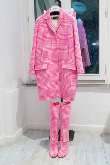 Fotoservizio/FW 19-20/WOMEN/PRESENTAZIONE/GIANLUCA CAPANNOLO/DP2/3