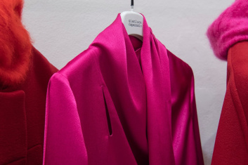 Fotoservizio/FW 19-20/WOMEN/PRESENTAZIONE/GIANLUCA CAPANNOLO/DP2/22