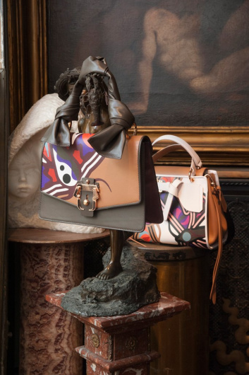 Fotoservizio/FW 19-20/WOMEN/PRESENTAZIONE/PAULA CADEMARTORI/DP2/72