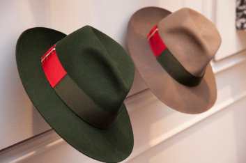 Fotoservizio/FW 19-20/WOMEN/PRESENTAZIONE/BORSALINO/DP2/60