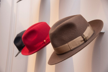 Fotoservizio/FW 19-20/WOMEN/PRESENTAZIONE/BORSALINO/DP2/69