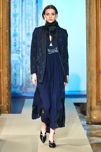 Fotoservizio/FW 19-20/WOMEN/PRESENTAZIONE/BEATRICE B/DP2/34