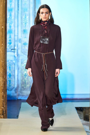 Fotoservizio/FW 19-20/WOMEN/PRESENTAZIONE/BEATRICE B/DP2/38