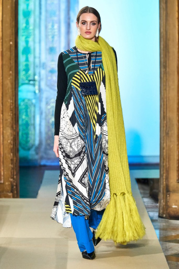 Fotoservizio/FW 19-20/WOMEN/PRESENTAZIONE/BEATRICE B/DP2/30