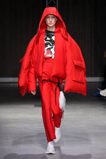 Fotoservizio/FW 19-20/WOMEN/SFILATA/ANGEL CHEN/DP2/9