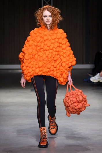 Fotoservizio/FW 19-20/WOMEN/SFILATA/ANGEL CHEN/DP2/11