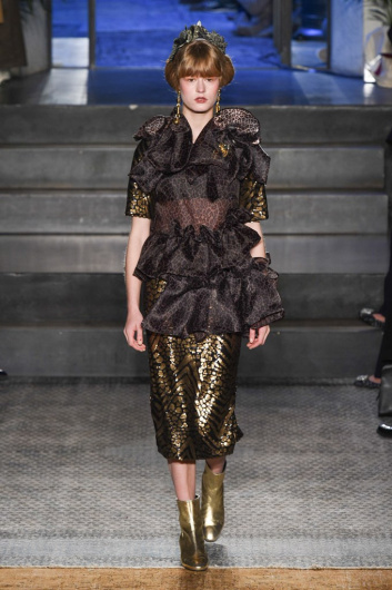 Fotoservizio/FW 19-20/WOMEN/SFILATA/ANTONIO MARRAS/DP2/2