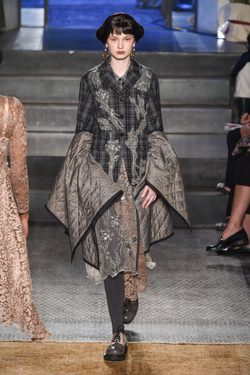 Fotoservizio/FW 19-20/WOMEN/SFILATA/ANTONIO MARRAS/DP2/0