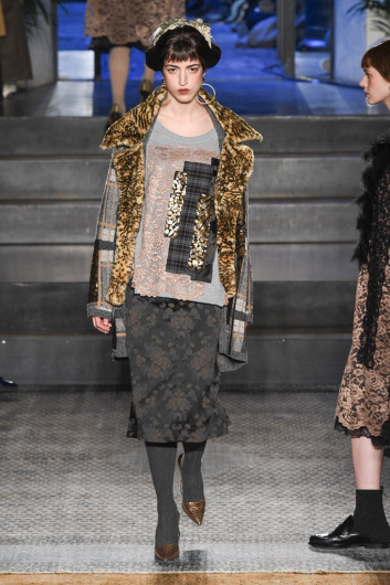 Fotoservizio/FW 19-20/WOMEN/SFILATA/ANTONIO MARRAS/DP2/5