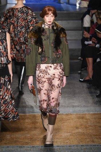 Fotoservizio/FW 19-20/WOMEN/SFILATA/ANTONIO MARRAS/DP2/0