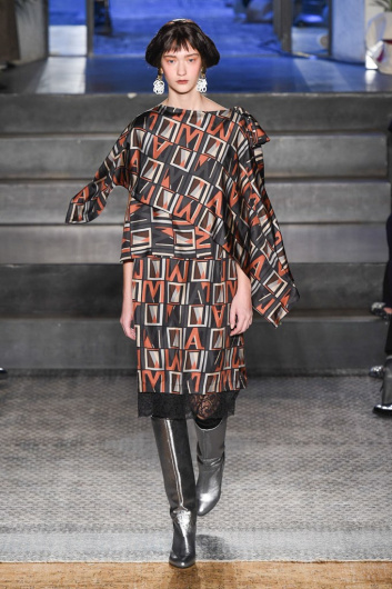 Fotoservizio/FW 19-20/WOMEN/SFILATA/ANTONIO MARRAS/DP2/9