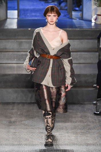 Fotoservizio/FW 19-20/WOMEN/SFILATA/ANTONIO MARRAS/DP2/11