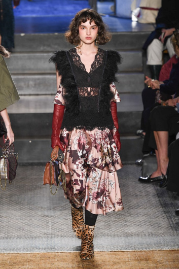 Fotoservizio/FW 19-20/WOMEN/SFILATA/ANTONIO MARRAS/DP2/4