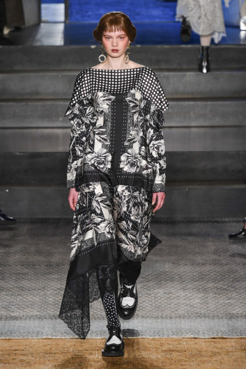 Fotoservizio/FW 19-20/WOMEN/SFILATA/ANTONIO MARRAS/DP2/1