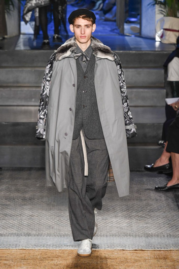 Fotoservizio/FW 19-20/WOMEN/SFILATA/ANTONIO MARRAS/DP2/9