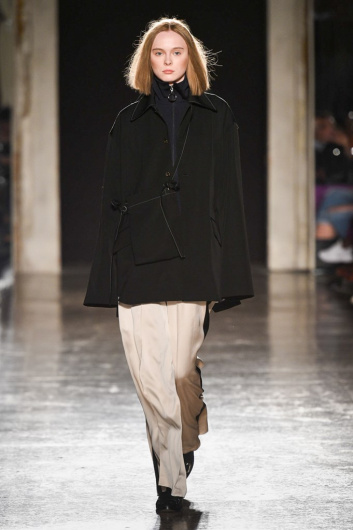 Fotoservizio/FW 19-20/WOMEN/SFILATA/UJOH/DP2/3