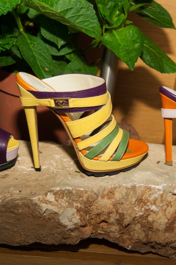 Fotoservizio/SS 2016/WOMEN/MARIO VALENTINO/DP2/20