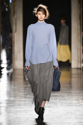 Fotoservizio/FW 19-20/WOMEN/SFILATA/UJOH/DP2/15