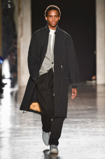 Fotoservizio/FW 19-20/WOMEN/SFILATA/UJOH/DP2/39