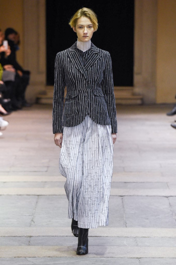 Fotoservizio/FW 19-20/WOMEN/SFILATA/CRISTIANO BURANI/DP2/0