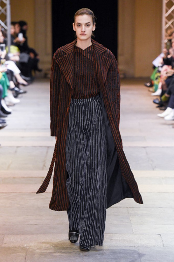 Fotoservizio/FW 19-20/WOMEN/SFILATA/CRISTIANO BURANI/DP2/3