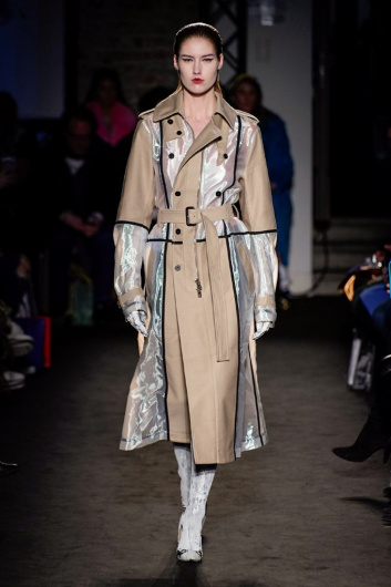 Fotoservizio/FW 19-20/WOMEN/SFILATA/ATSUSHI NAKASHIMA/DP2/0
