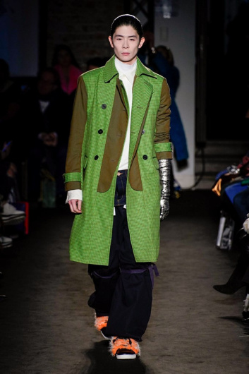 Fotoservizio/FW 19-20/WOMEN/SFILATA/ATSUSHI NAKASHIMA/DP2/0