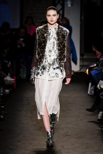 Fotoservizio/FW 19-20/WOMEN/SFILATA/ATSUSHI NAKASHIMA/DP2/9