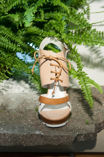 Fotoservizio/SS 2016/WOMEN/MARIO VALENTINO/DP2/34