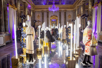 Fotoservizio/FW 19-20/WOMEN/PRESENTAZIONE/VGRASS STUDIO/DP2/1